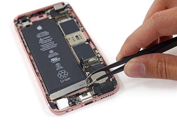 iphone6s升级iOS10.1还有30%左右电量自动关机解决方法