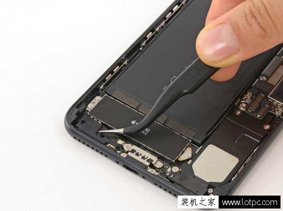 苹果iphone7 plus怎么更换电池 iphone 7 plus更换电池图解教程