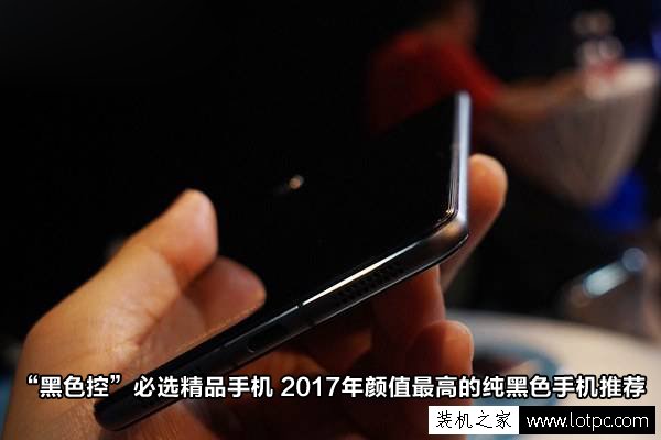 “黑色控”必选精品手机 2017年十款颜值最高的纯黑色手机推荐”
