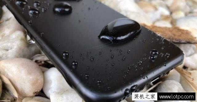 科普防水的iPhone7手机为什么还会进水，而进水后还不保修！”