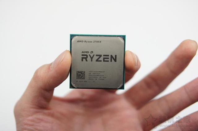 AMD锐龙Ryzen7 2700X怎么样？i7-8700K和R7-2700X性能对比评测”