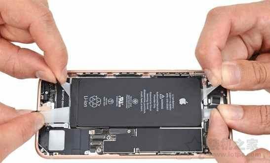 苹果iPhone8手机内部做工图赏 苹果iPhone8拆解全过程详细版