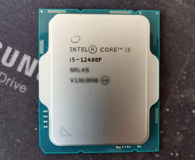 Intel十二代酷睿i5-12400F